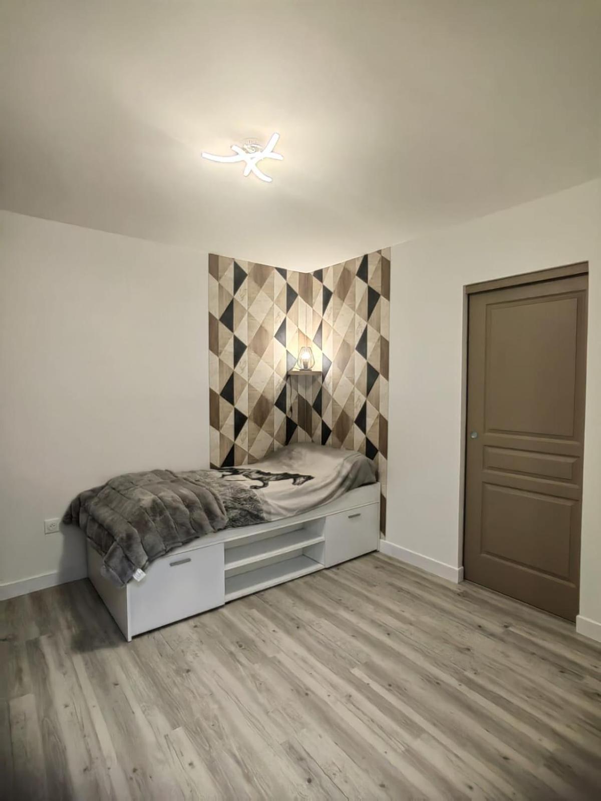 Bel Appartement Bord Du Rhone فالنسيا المظهر الخارجي الصورة